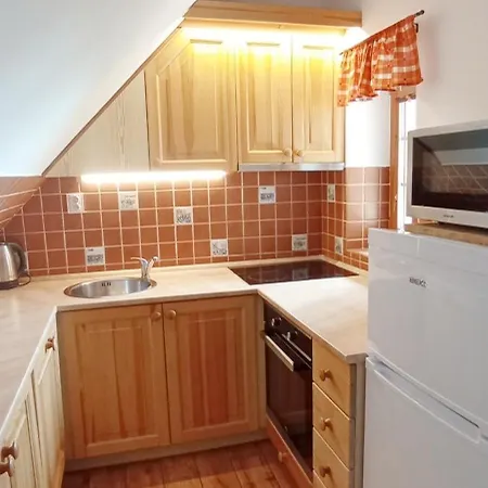 Krkavcina Wellness - Velky Náchod